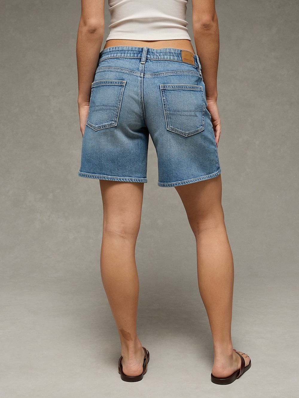 AE Stretch Low-Rise Baggy Denim Shorts NWT‼️ - Picture 2 of 7